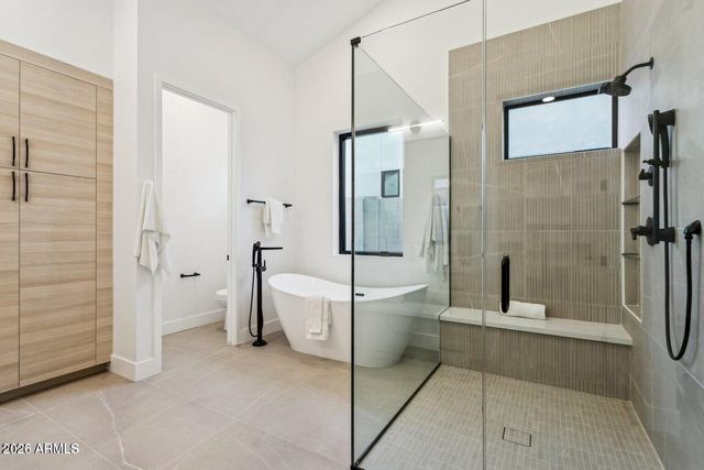 6323 N 10TH Drive, Phoenix, AZ 85013