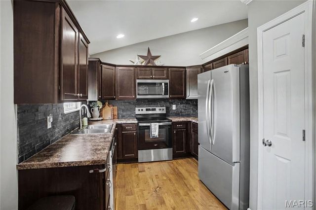 812 Bay Hill Boulevard, Union, MO 63084