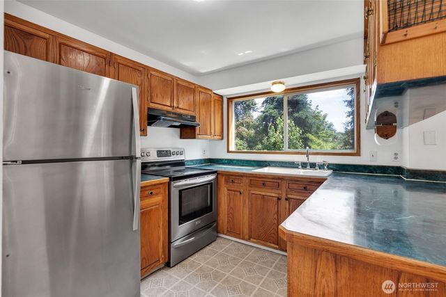 34716 4th Place S, Federal Way, WA 98003