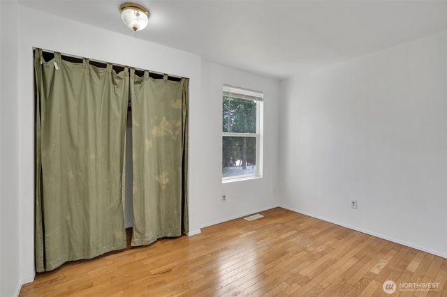 34716 4th Place S, Federal Way, WA 98003