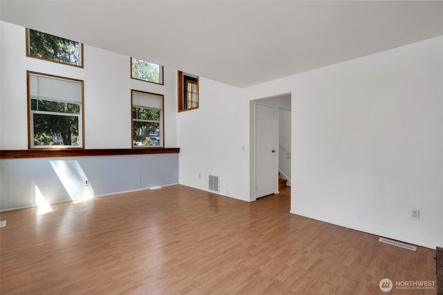 34716 4th Place S, Federal Way, WA 98003
