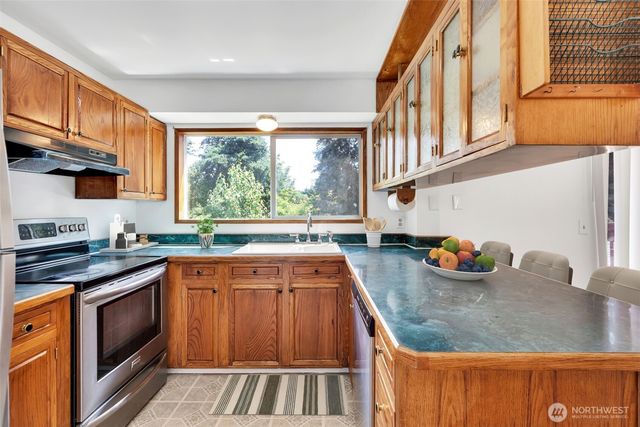 34716 4th Place S, Federal Way, WA 98003