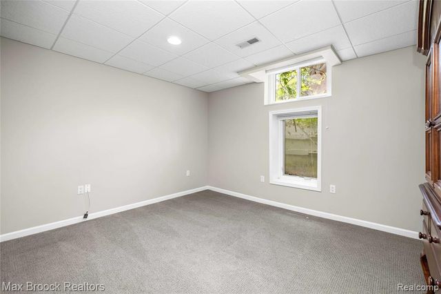 6294 Lindsay Court, West Bloomfield, MI 48324