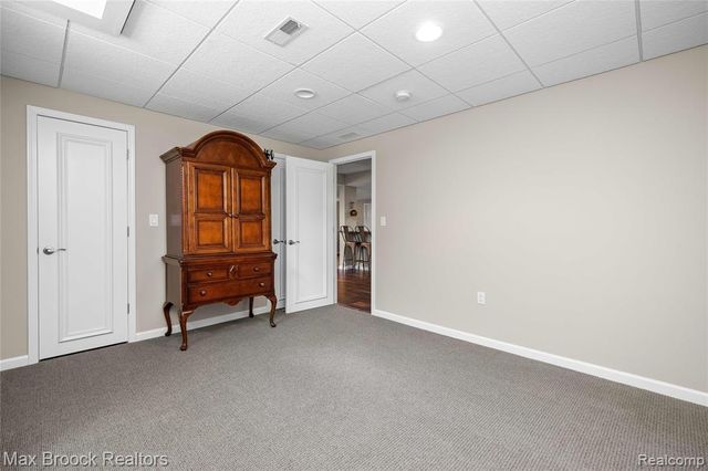 6294 Lindsay Court, West Bloomfield, MI 48324