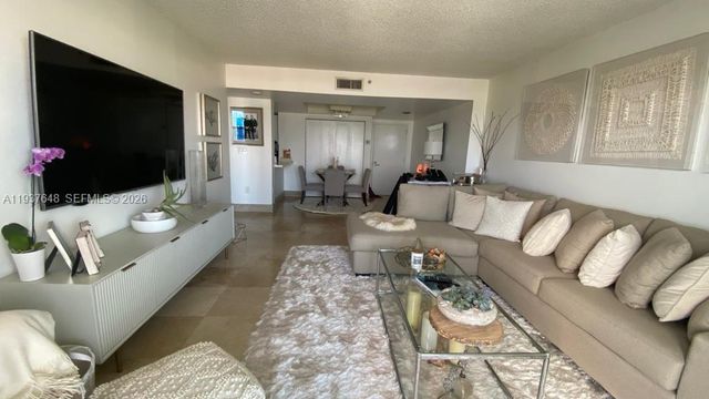 650 West Ave 3006, Miami Beach, FL 33139