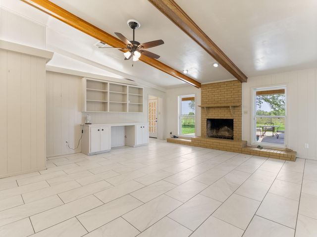 5067 Fm 2668, Bay City, TX 77414