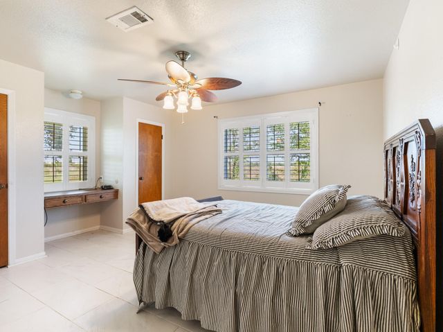 5067 Fm 2668, Bay City, TX 77414