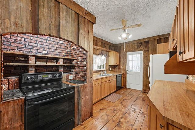 1268 117th Avenue, Martin, MI 49070