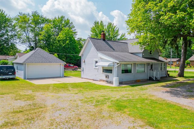 29463 Sibley Road, Huron Charter Township, MI 48174
