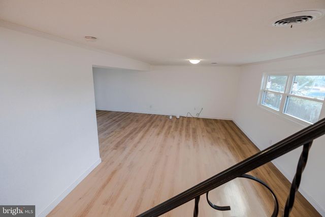 5 S ENSIGN DR, Little Egg Harbor Twp, NJ 08087