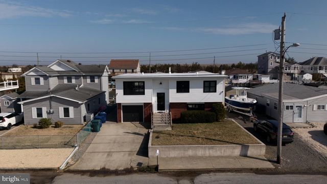 5 S ENSIGN DR, Little Egg Harbor Twp, NJ 08087