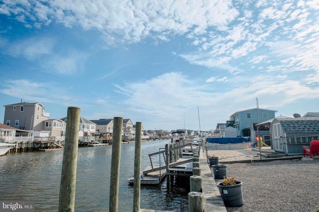 5 S ENSIGN DR, Little Egg Harbor Twp, NJ 08087