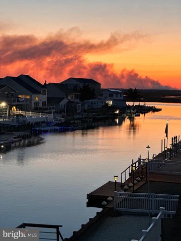 5 S ENSIGN DR, Little Egg Harbor Twp, NJ 08087