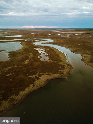 5 S ENSIGN DR, Little Egg Harbor Twp, NJ 08087