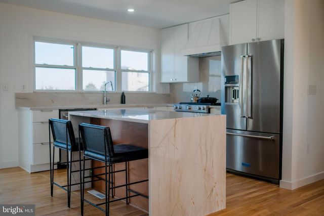 5 S ENSIGN DR, Little Egg Harbor Twp, NJ 08087