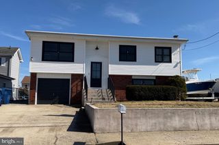 5 S ENSIGN DR, Little Egg Harbor Twp, NJ 08087