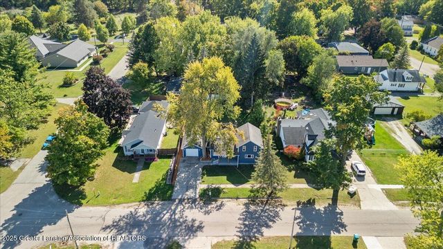 422 E Second Street, Perry, MI 48872