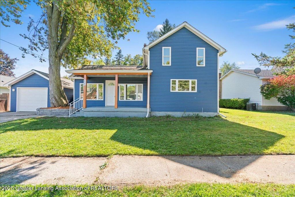 422 E Second Street, Perry, MI 48872
