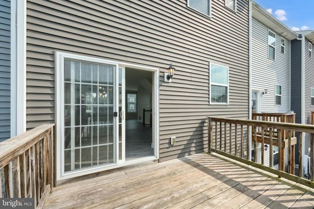 522 CHARLES AVE, Hanover, PA 17331