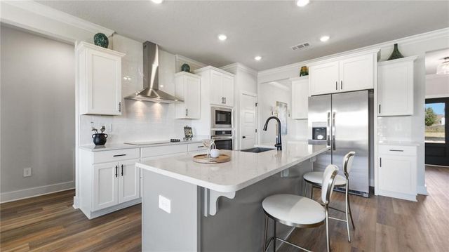 5684 Dawes Road, Grand Bay, AL 36541