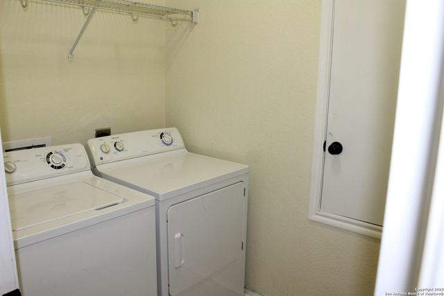 482 Walnut, Selma, TX 78154