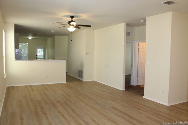 482 Walnut, Selma, TX 78154