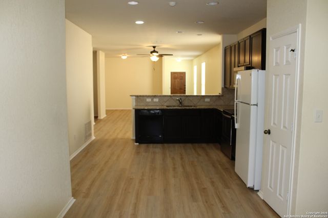 482 Walnut, Selma, TX 78154
