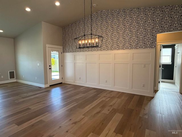1012 Monument Peak Pl, Kimberly, ID 83341