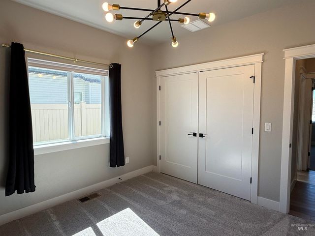 1012 Monument Peak Pl, Kimberly, ID 83341