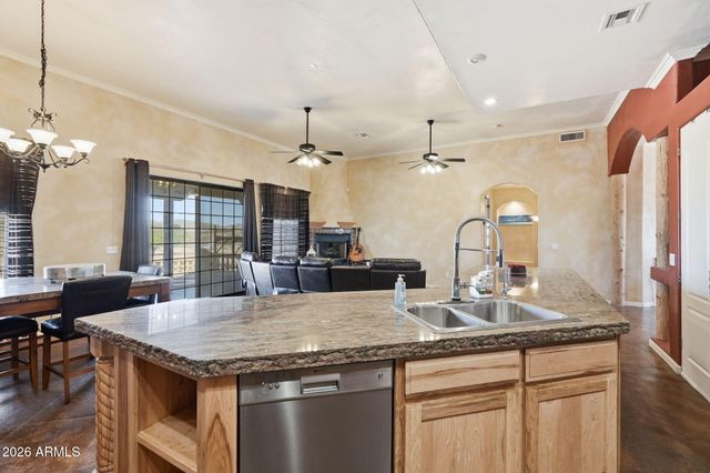 12249 N CHINOOK Drive, Casa Grande, AZ 85122