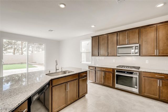 8379 Lagunilla Avenue, Las Vegas, NV 89149