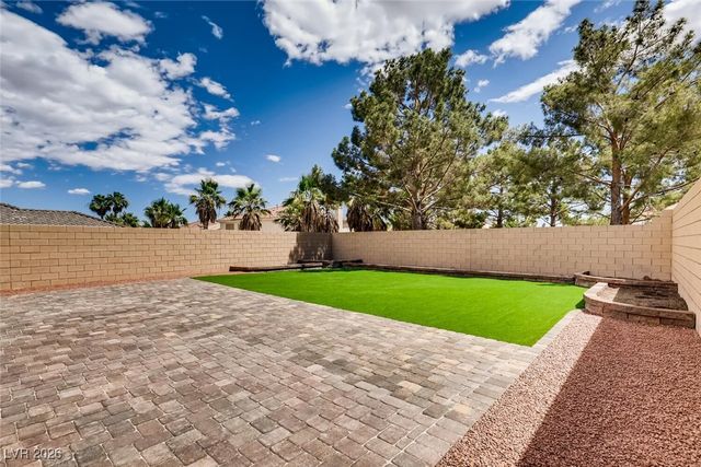 8379 Lagunilla Avenue, Las Vegas, NV 89149