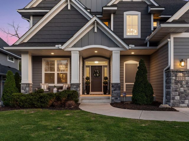 15535 52nd Place N, Plymouth, MN 55446