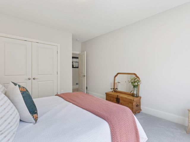 15535 52nd Place N, Plymouth, MN 55446
