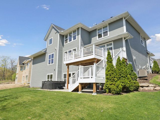 15535 52nd Place N, Plymouth, MN 55446