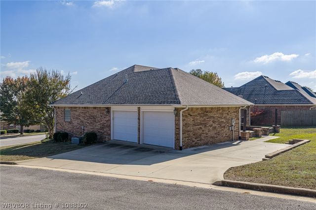 2309 Park Ridge Drive, Van Buren, AR 72956