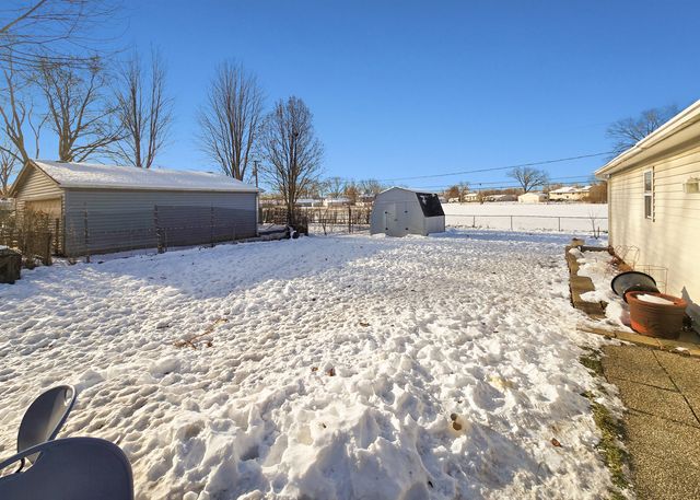 719 Surrey Drive, Streamwood, IL 60107