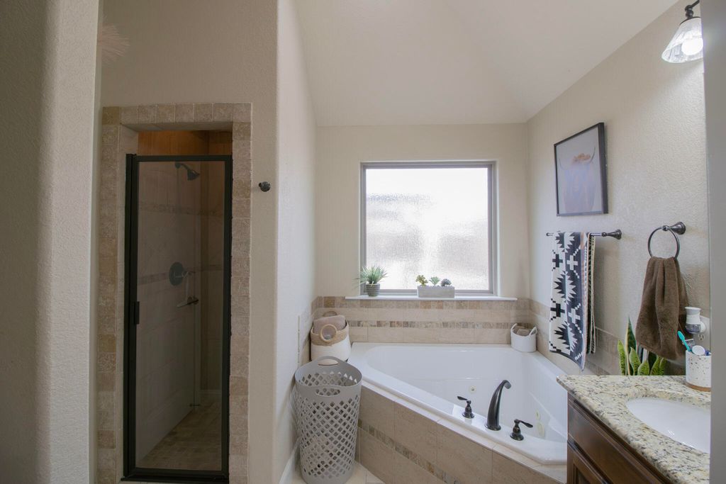 Image 34 of property listing at 1926 Pine Valley Street, San Angelo, TX 76904