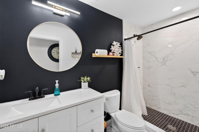 7148 W CATALINA Drive, Phoenix, AZ 85033