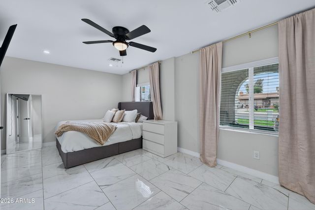 7148 W CATALINA Drive, Phoenix, AZ 85033