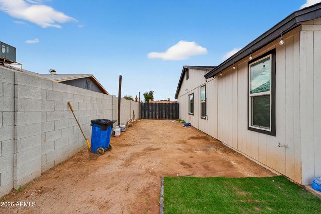 7148 W CATALINA Drive, Phoenix, AZ 85033