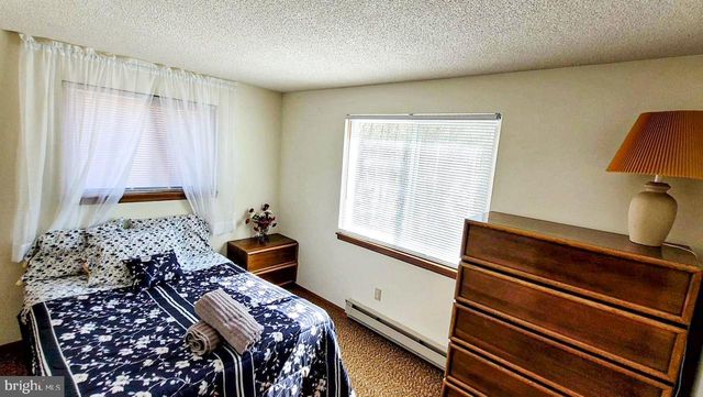7688 FAWN LN, Tobyhanna, PA 18466