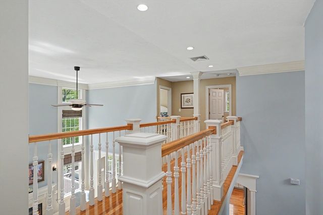 6 Juniper Hill Rd, Boylston, MA 01505