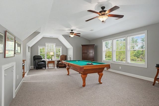 6 Juniper Hill Rd, Boylston, MA 01505