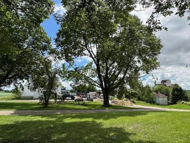 W8089 County Road K, Arlington, WI 53911