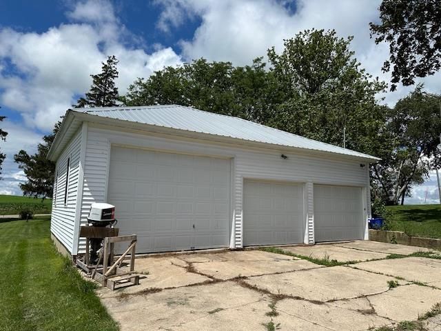 W8089 County Road K, Arlington, WI 53911