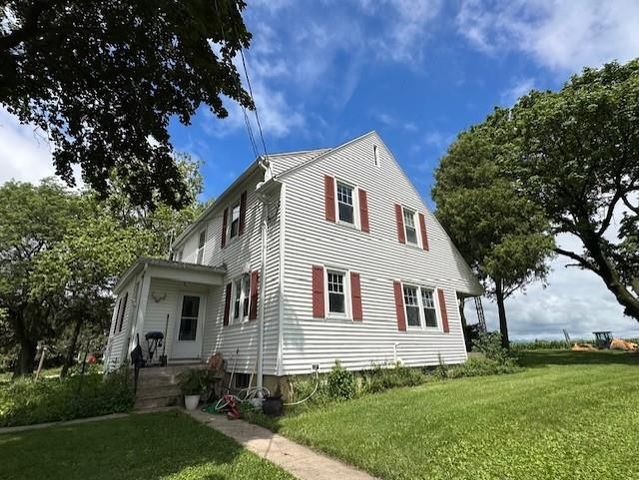 W8089 County Road K, Arlington, WI 53911