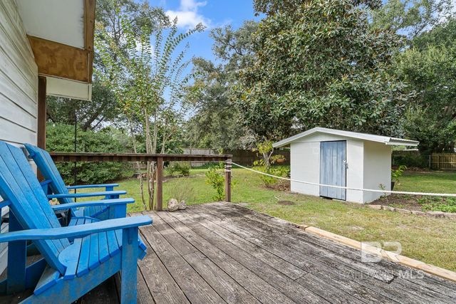 726 E 23rd Avenue, Gulf Shores, AL 36542