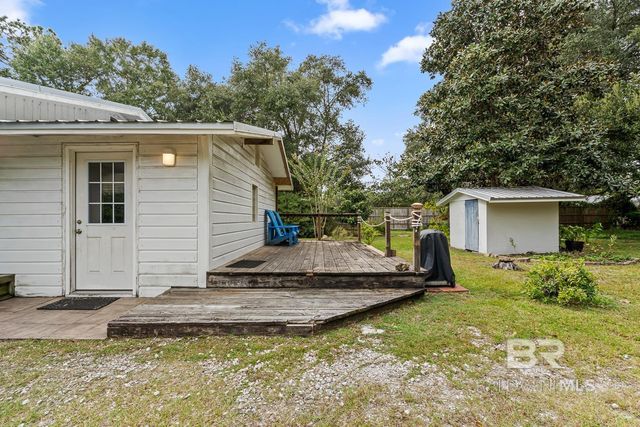 726 E 23rd Avenue, Gulf Shores, AL 36542