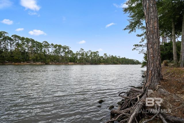 726 E 23rd Avenue, Gulf Shores, AL 36542